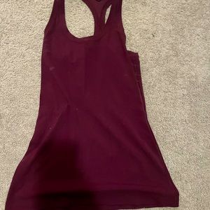 Maroon lululemon tank top